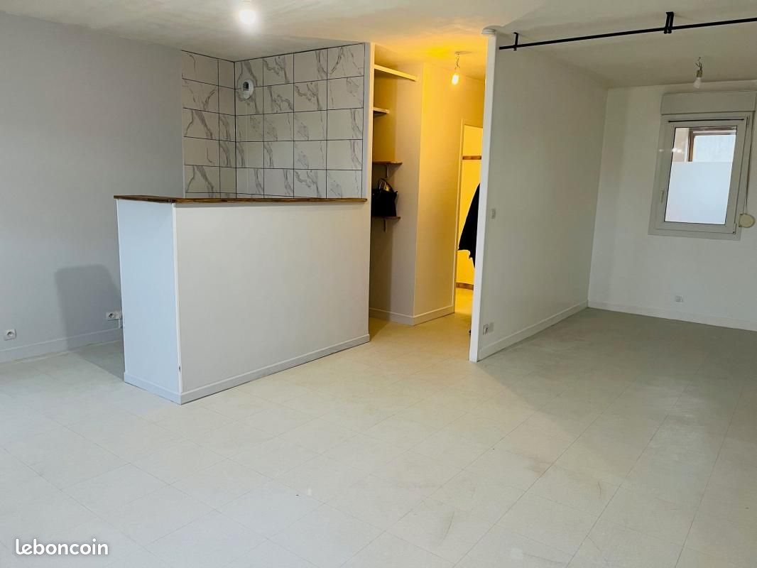 Appartement à louer, 35m², Laon