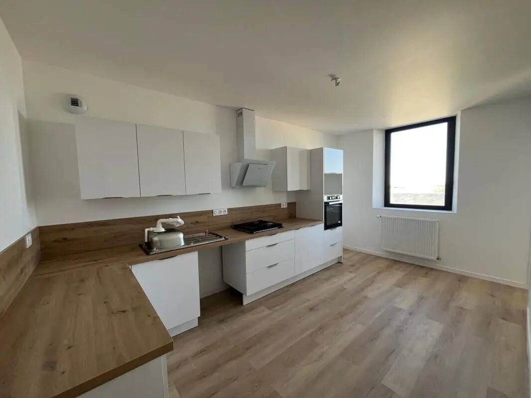 Maison à louer, 111m², Laon