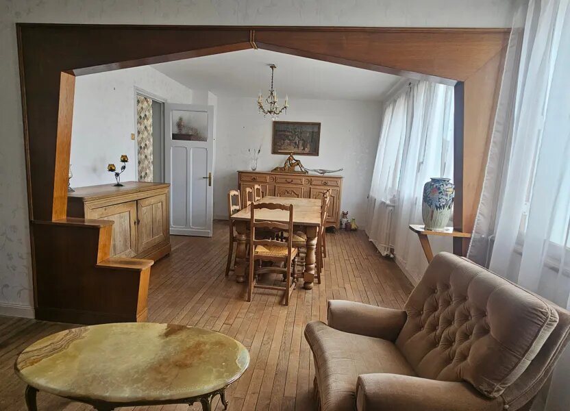 Maison à vendre, 120m², Brunehamel