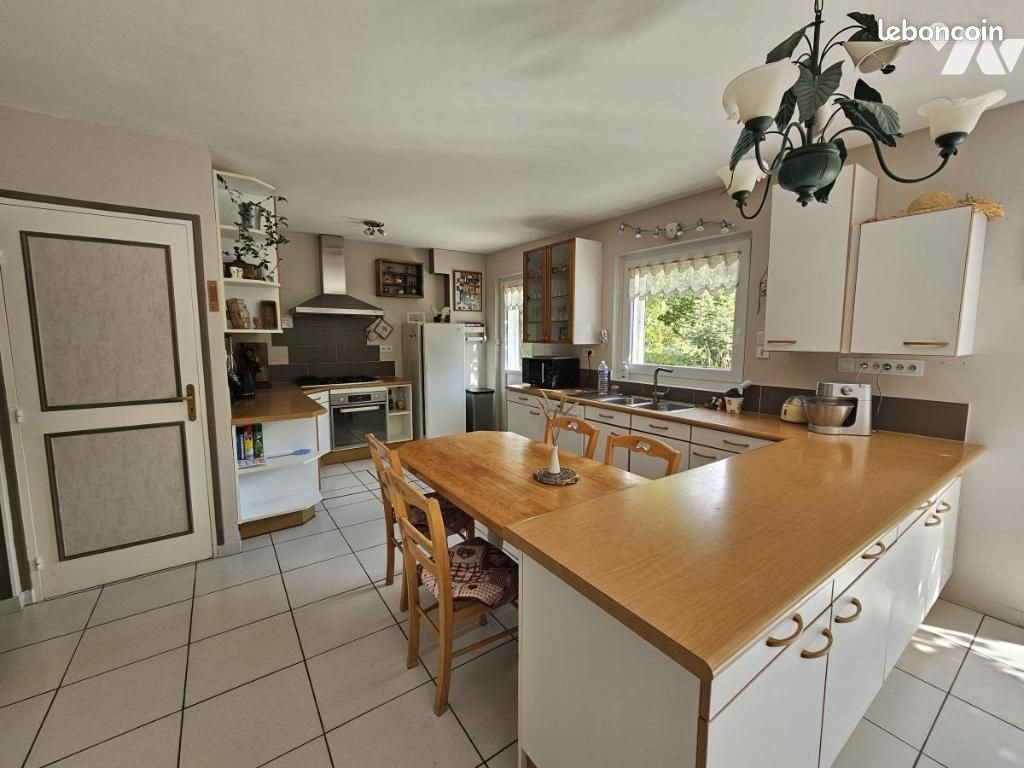 Maison à vendre, 213m², Wierre-Effroy