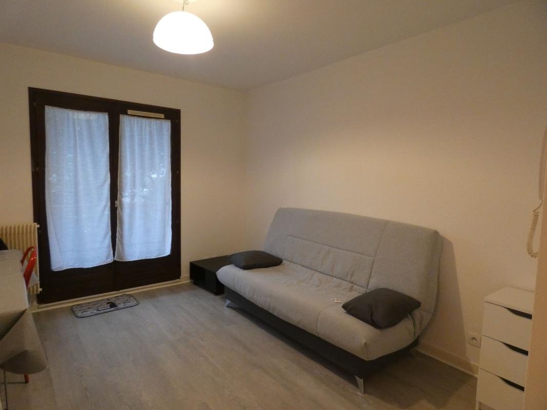 Appartement à louer, 18m², Chambéry