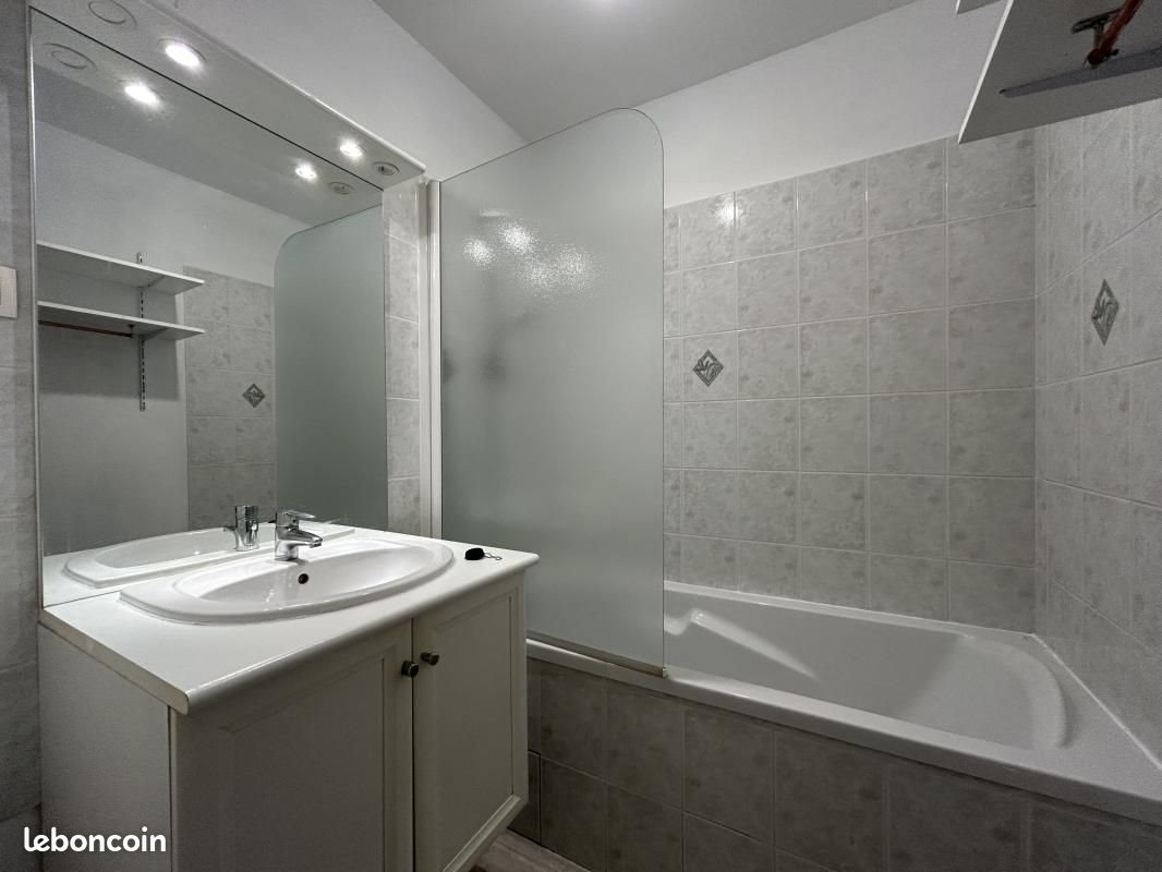 Appartement à louer, 64m², Aix-les-Bains