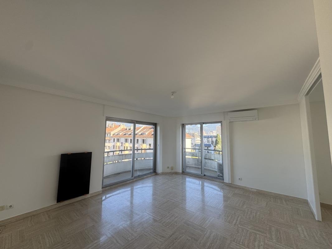 Appartement à louer, 86m², Chambéry