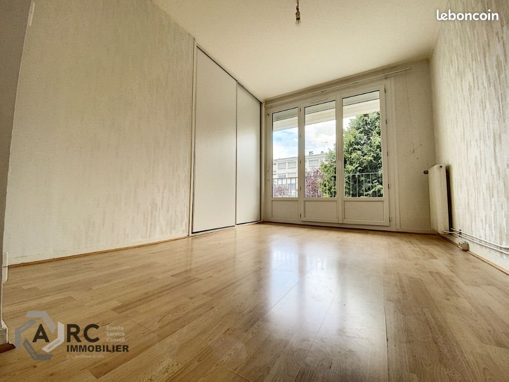 Appartement à louer, 85m², Orléans