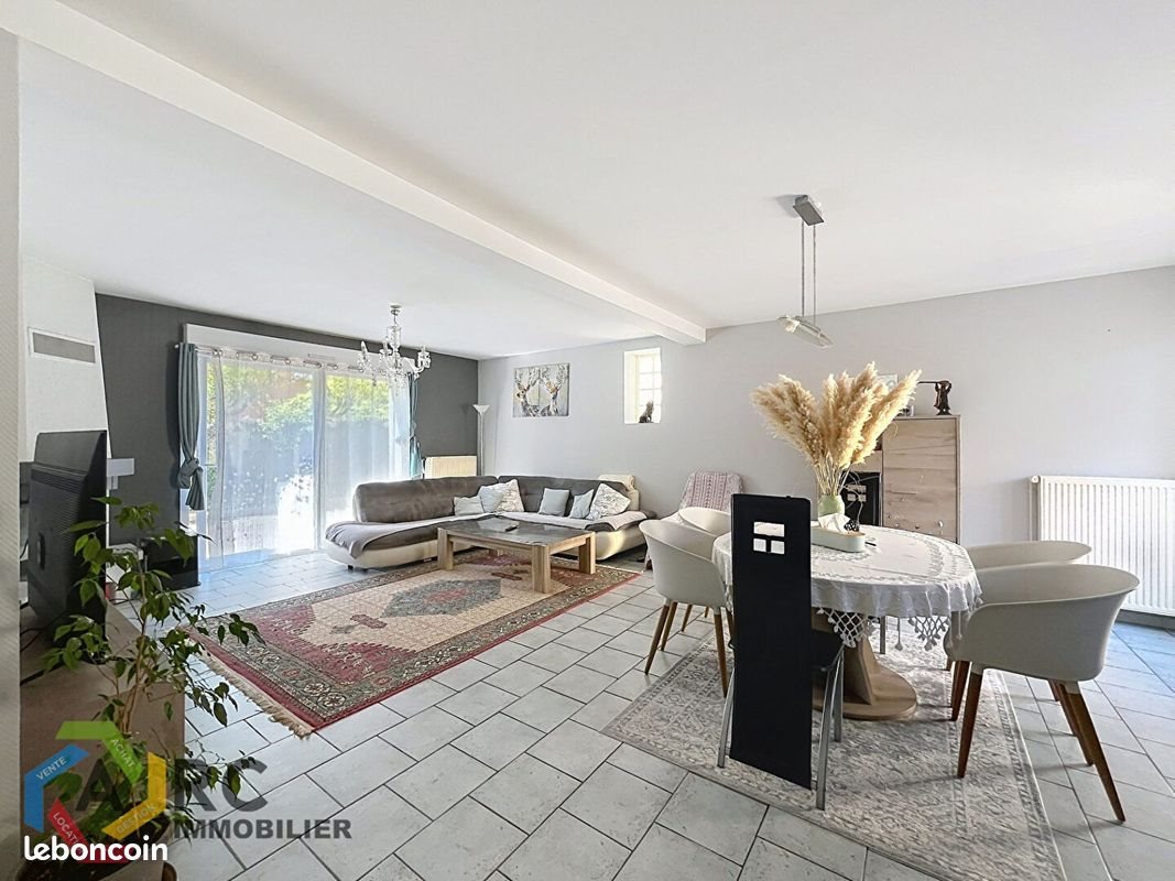 Maison à vendre, 154m², La Chapelle-Saint-Mesmin