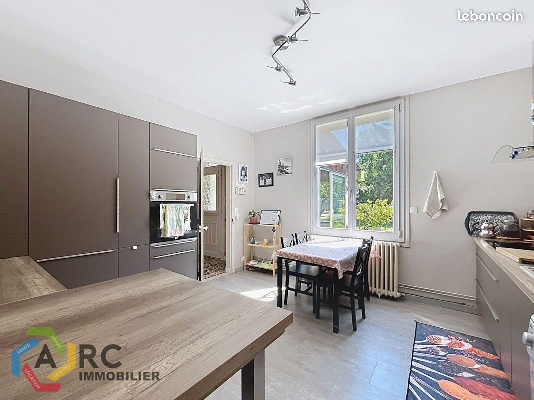 Maison à vendre, 154m², La Chapelle-Saint-Mesmin