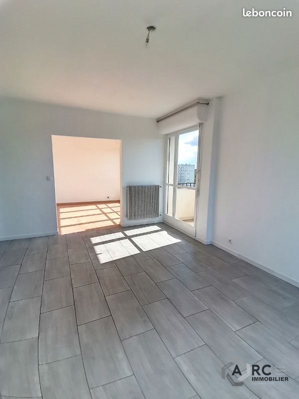 Appartement à louer, 68m², La Chapelle-Saint-Mesmin