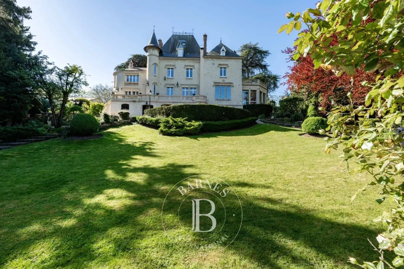 Maison à vendre, 680m², Saint-Maur-des-Fossés