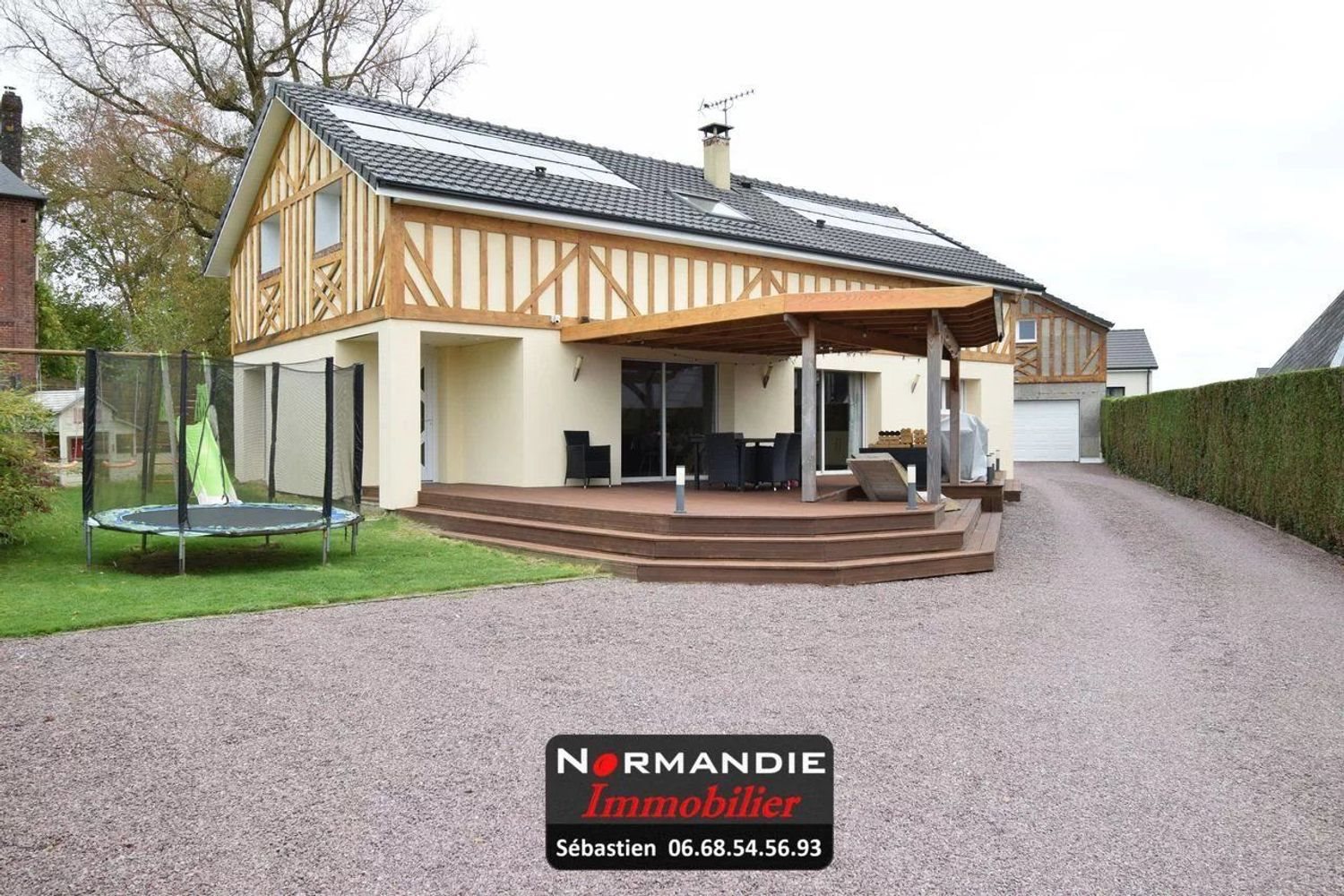 Maison à vendre, 142m², Saint-Clair-sur-les-Monts