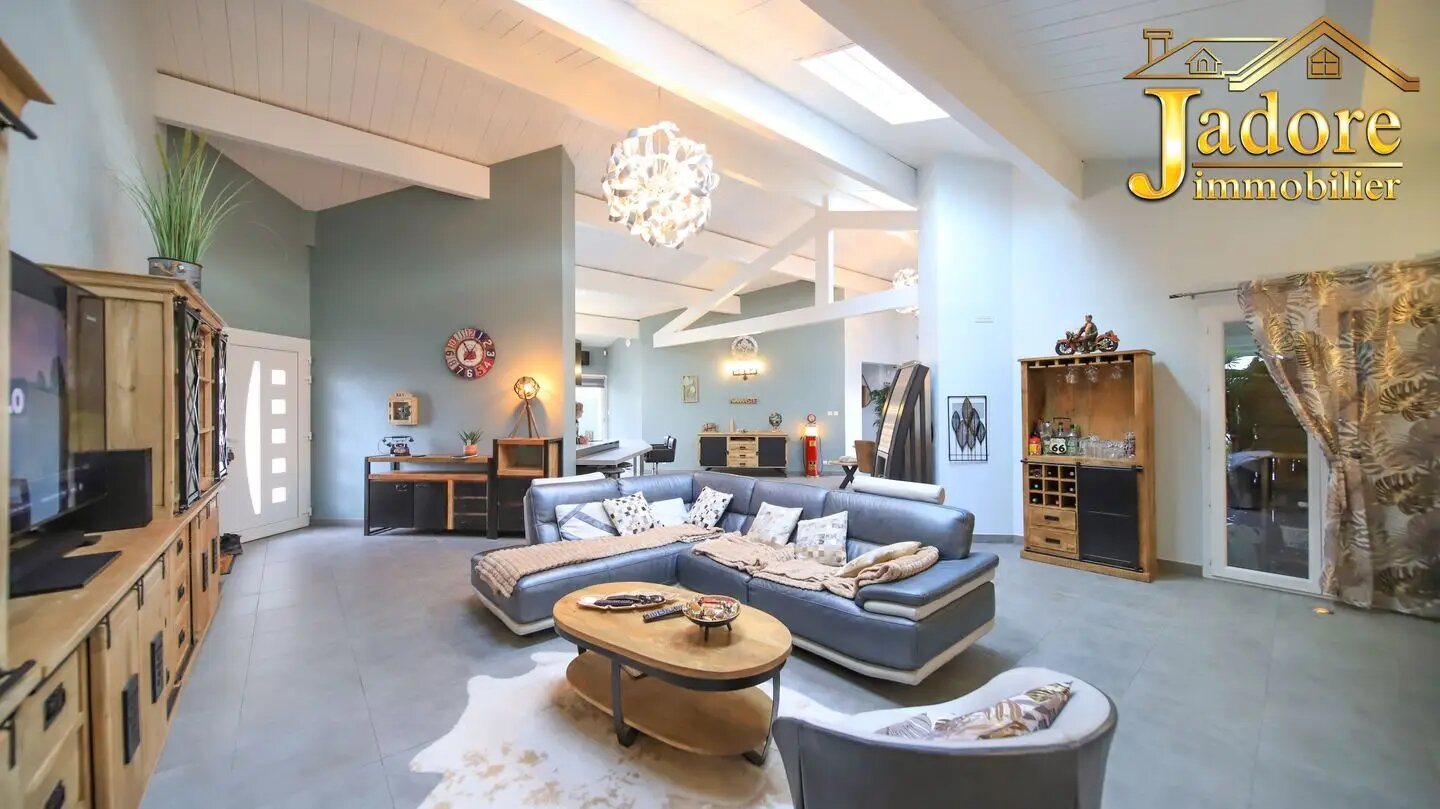 Maison à vendre, 260m², Lunéville