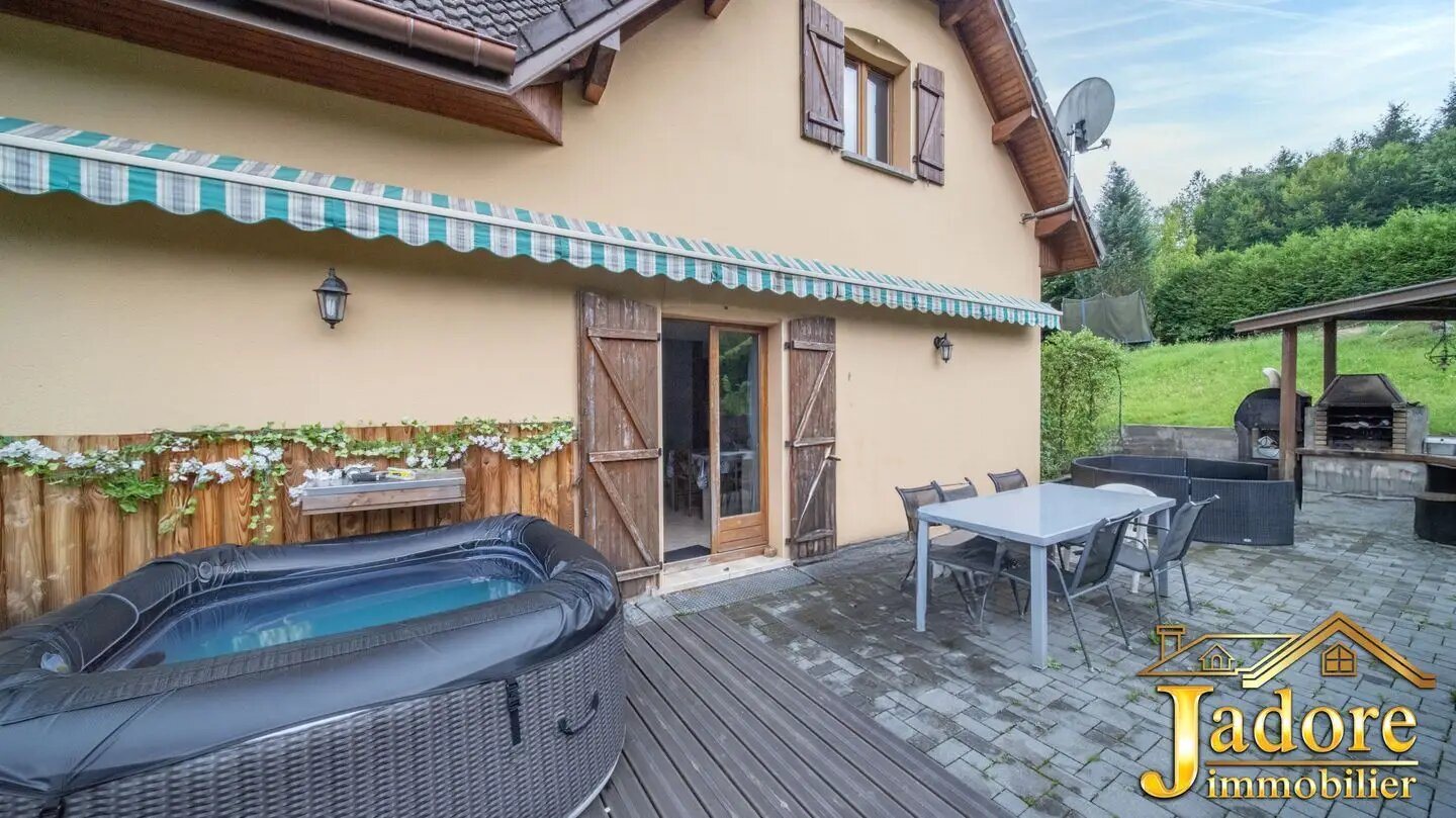 Maison à vendre, 118m², Senones