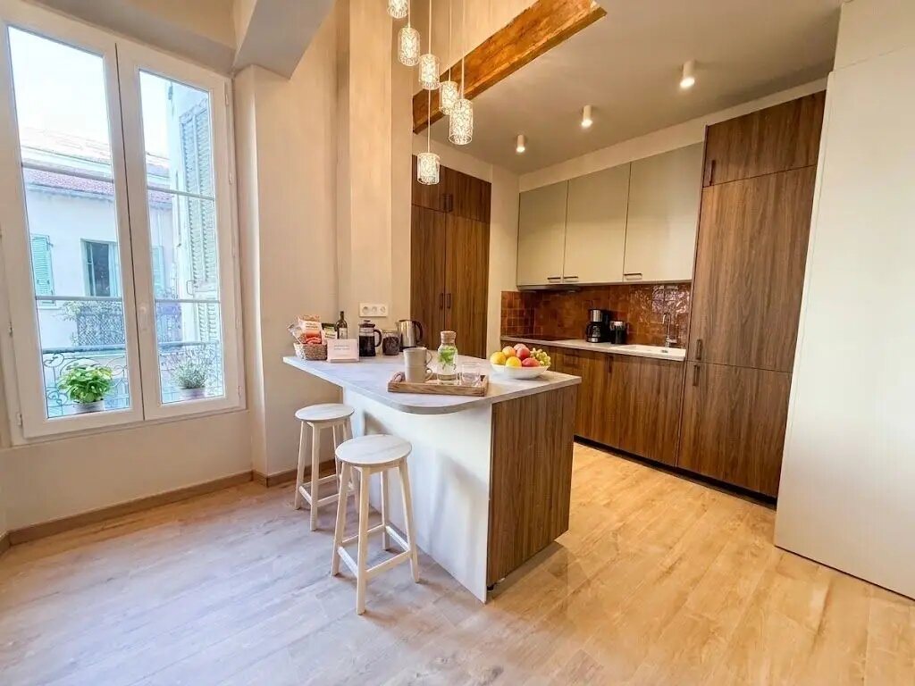 Appartement à louer, 69m², Nice