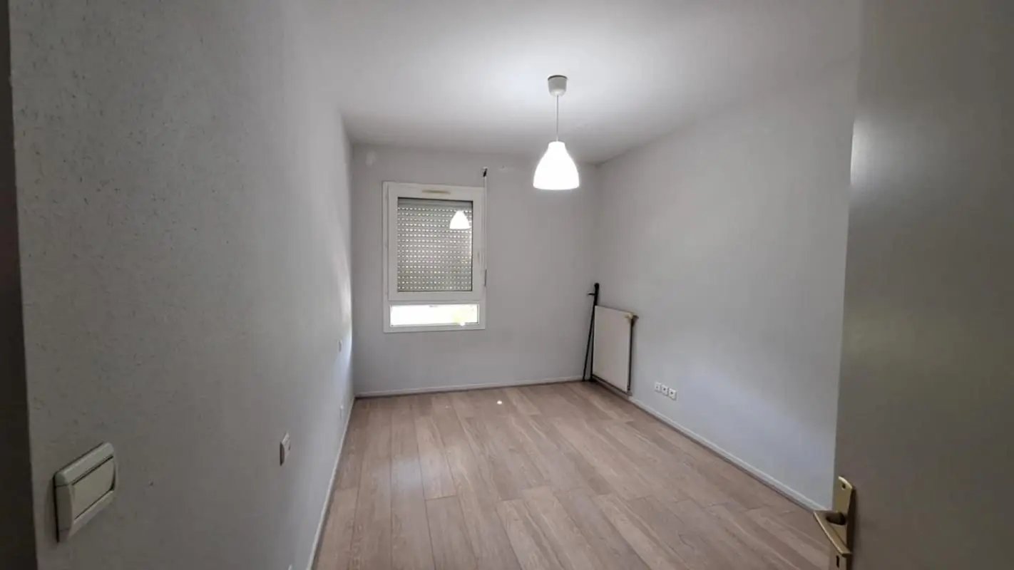 Appartement à louer, 97m², Albi