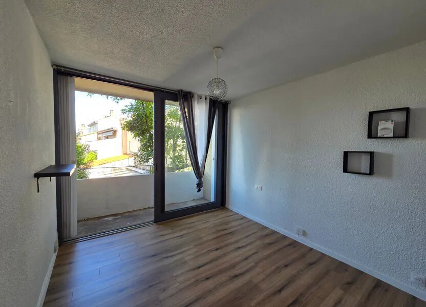 Appartement à louer, 17m², Albi