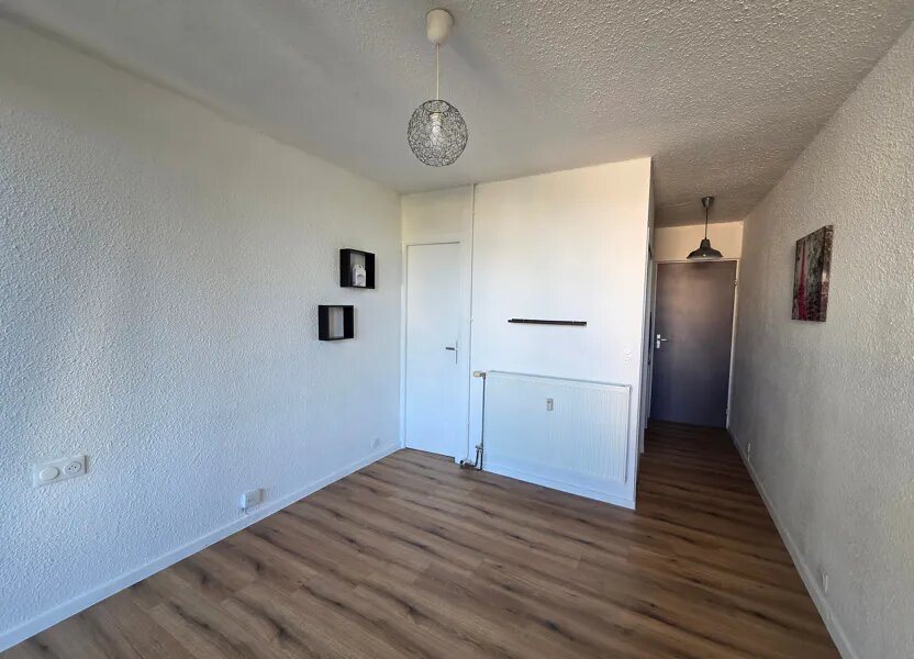Appartement à louer, 17m², Albi