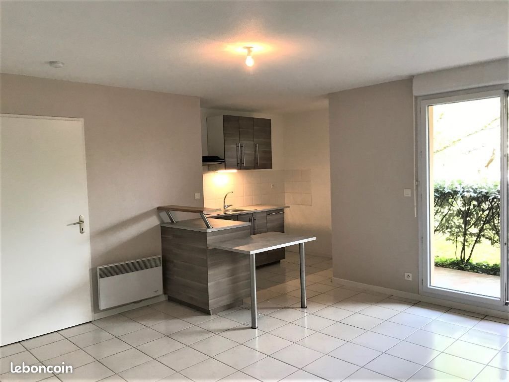 Appartement à louer, 43m², Albi