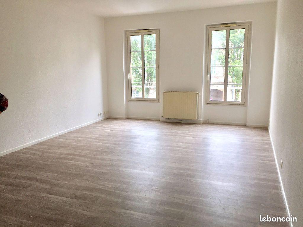 Appartement à louer, 78m², Albi