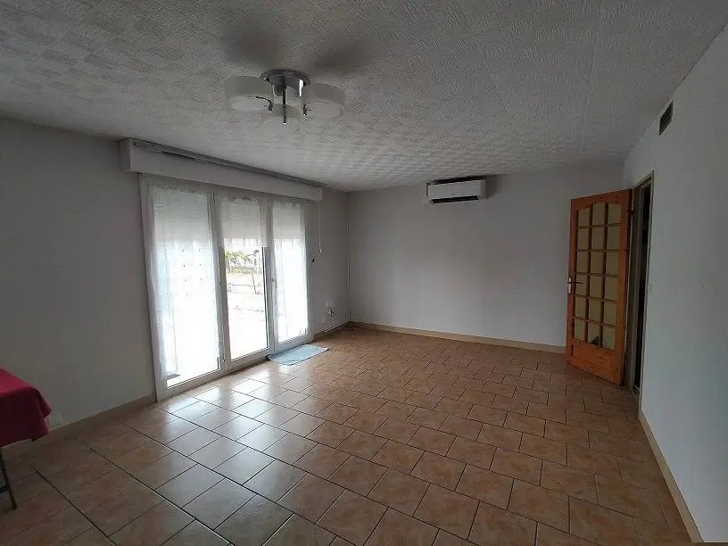 Maison à louer, 73m², Meusnes