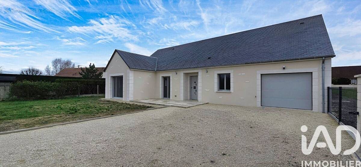 Maison à vendre, 130m², Montlivault