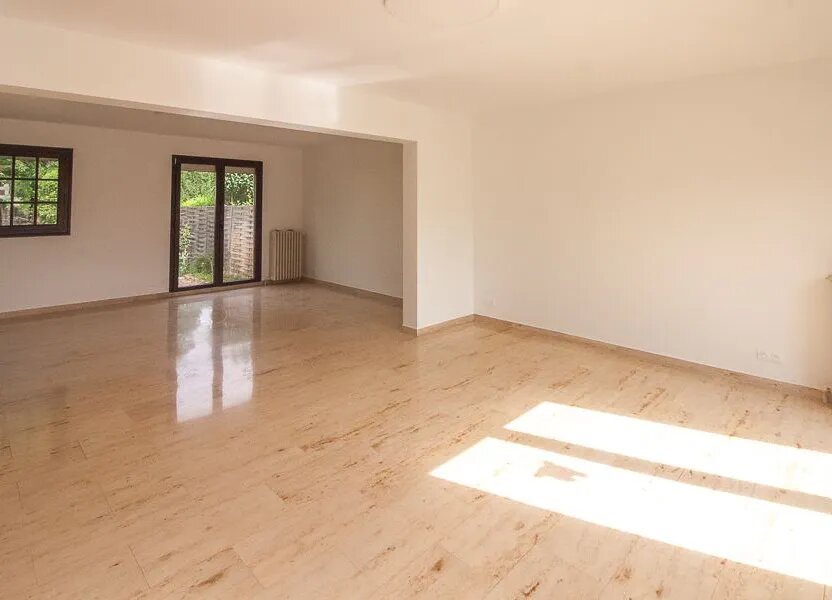 Maison à louer, 145m², Osny