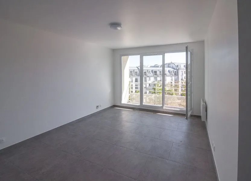 Appartement à louer, 57m², Cergy