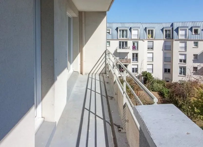 Appartement à louer, 57m², Cergy