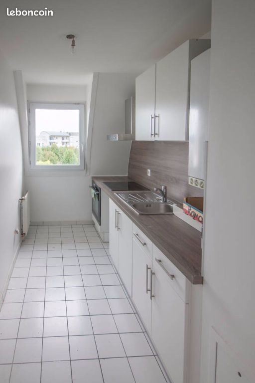 Appartement à louer, 57m², Cergy