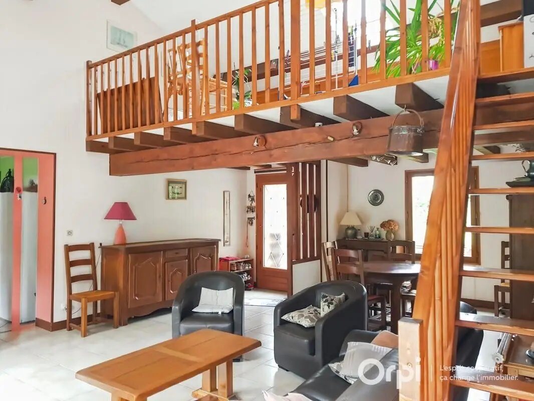Maison à vendre, 175m², Arthies