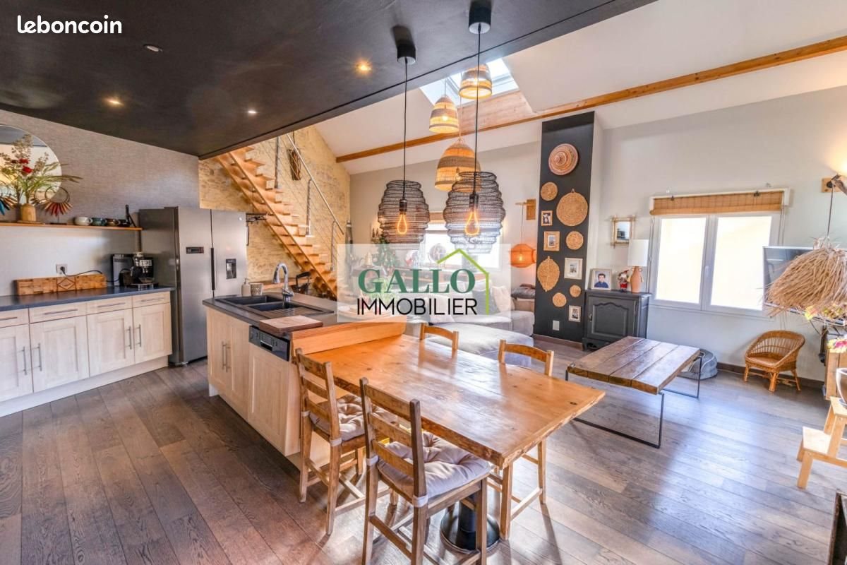 Maison à vendre, 160m², Vénérieu