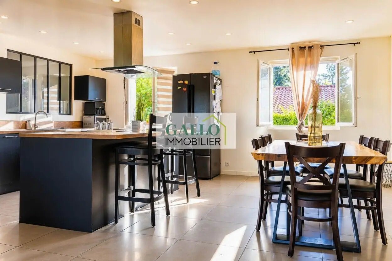 Maison à vendre, 173m², Villefontaine