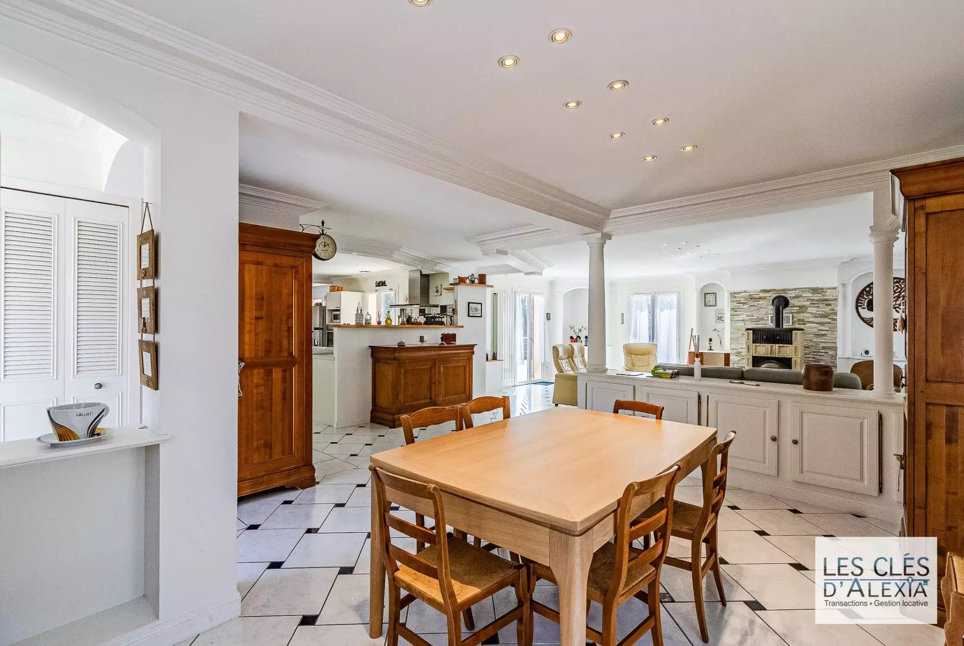 Maison à vendre, 301m², Saint-Romain-en-Gal
