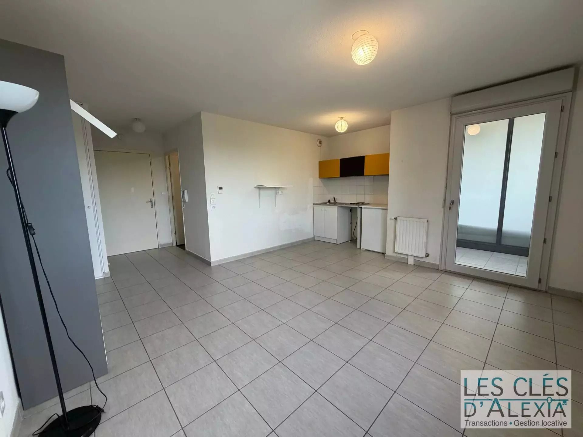 Appartement à vendre, 28m², Vénissieux