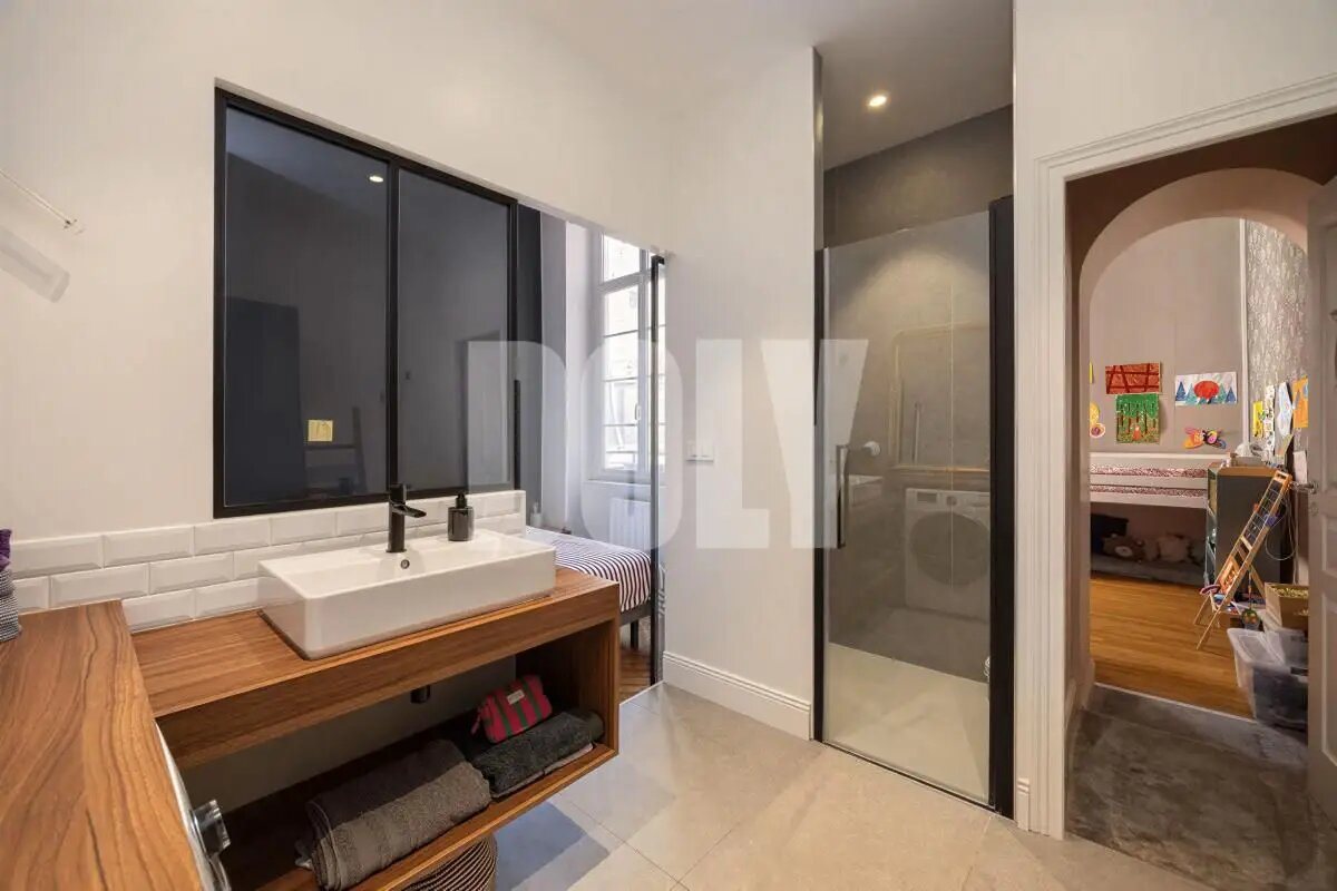Appartement à vendre, 67m², Paris 9ème