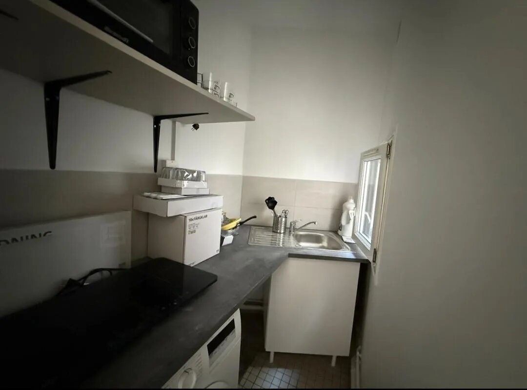 Appartement à louer, 21m², Paris 7ème