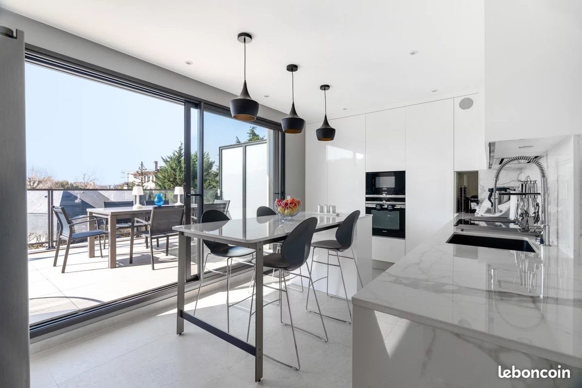 Appartement à vendre, 120m², Saint-Maur-des-Fossés