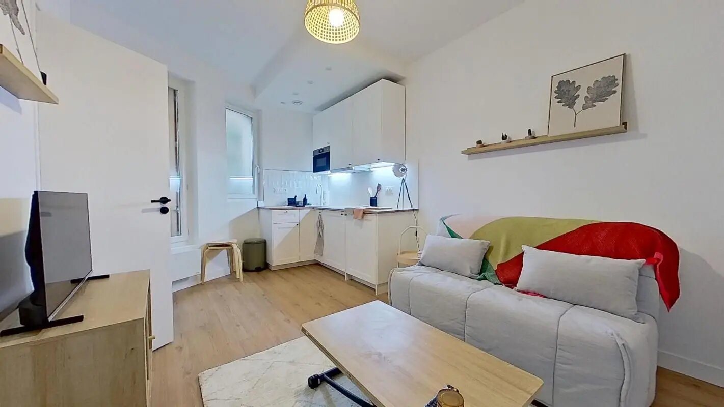 Appartement à louer, 19m², Paris 17ème