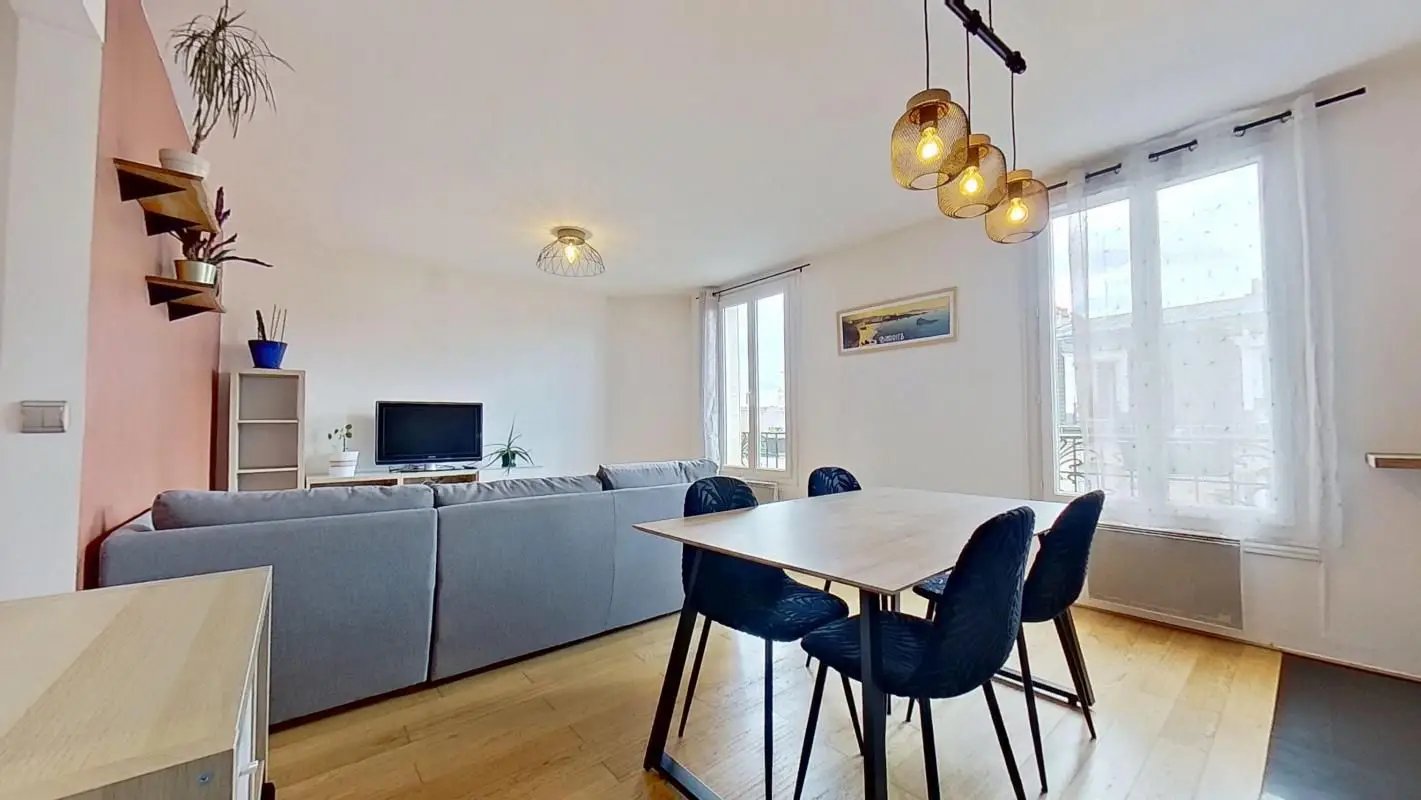 Appartement à louer, 49m², Clichy