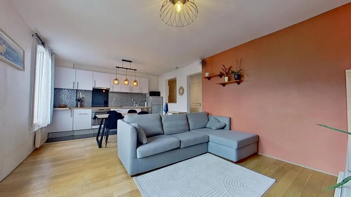 Appartement à louer, 49m², Clichy