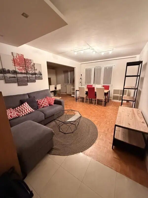 Appartement à louer, 82m², Lyon 8ème
