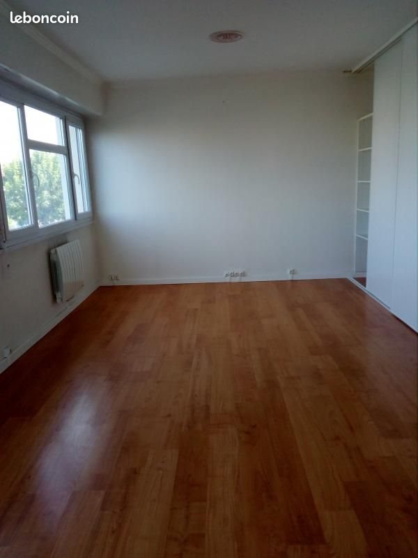 Appartement à louer, 75m², Talence