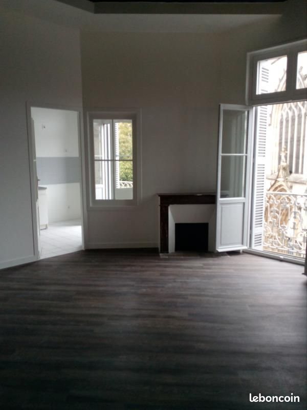 Appartement à louer, 68m², Bordeaux