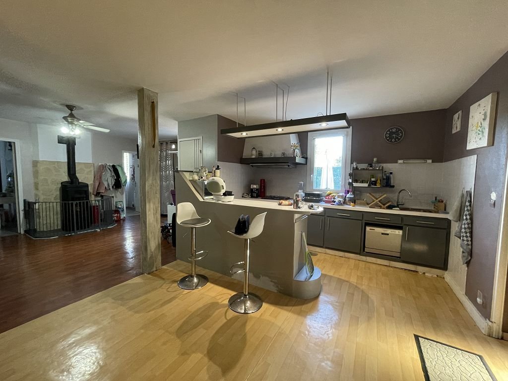 Maison à vendre, 153m², Saint-Hilaire-les-Andrésis