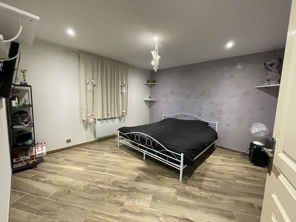 Maison à vendre, 153m², Saint-Hilaire-les-Andrésis