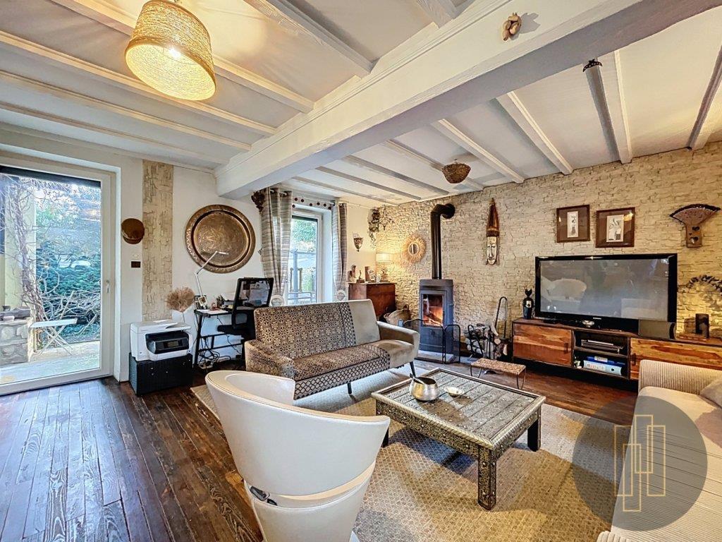 Maison à vendre, 166m², Ambérieux