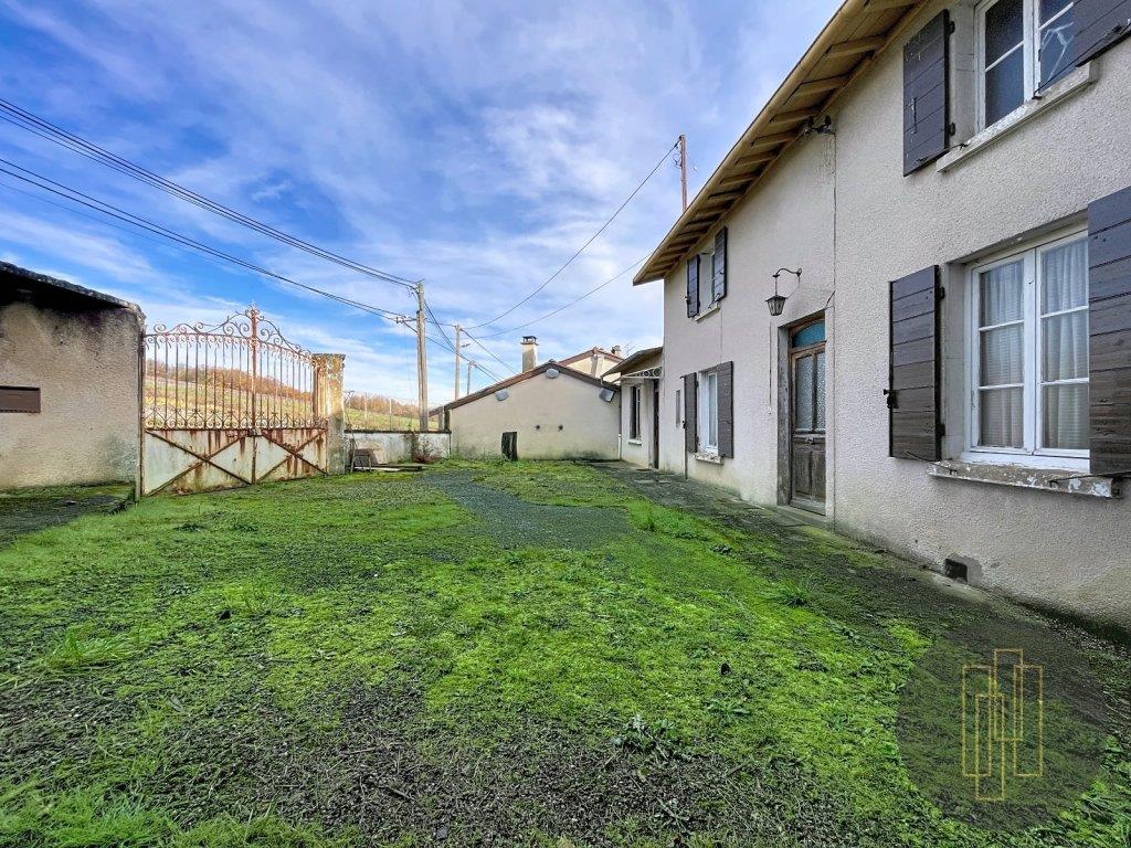 Maison à vendre, 140m², Pommiers