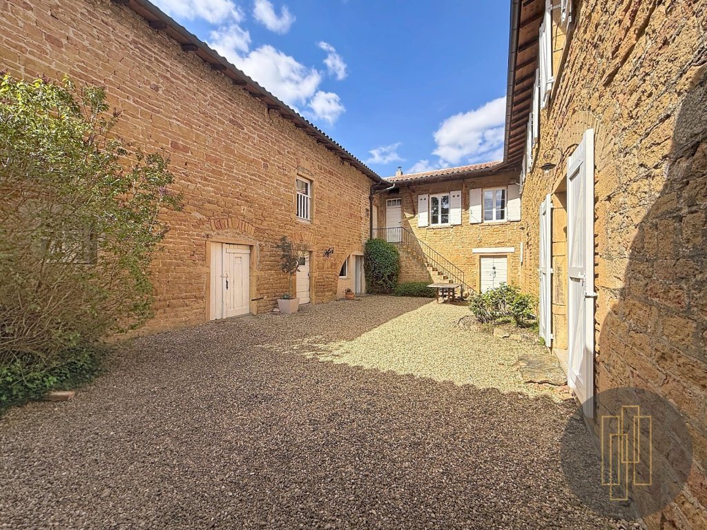 Maison à vendre, 351m², Porte des Pierres Dorées