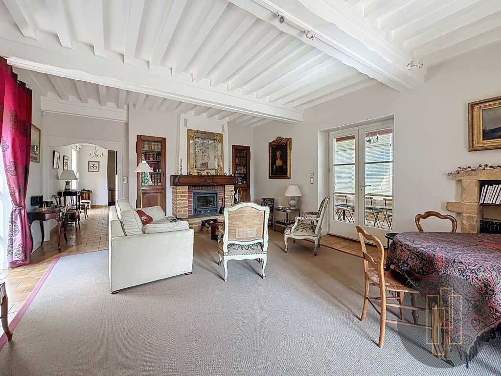 Maison à vendre, 351m², Porte des Pierres Dorées