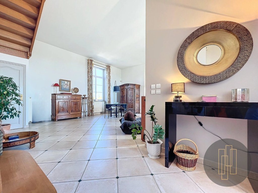 Appartement à vendre, 197m², Villefranche-sur-Saône