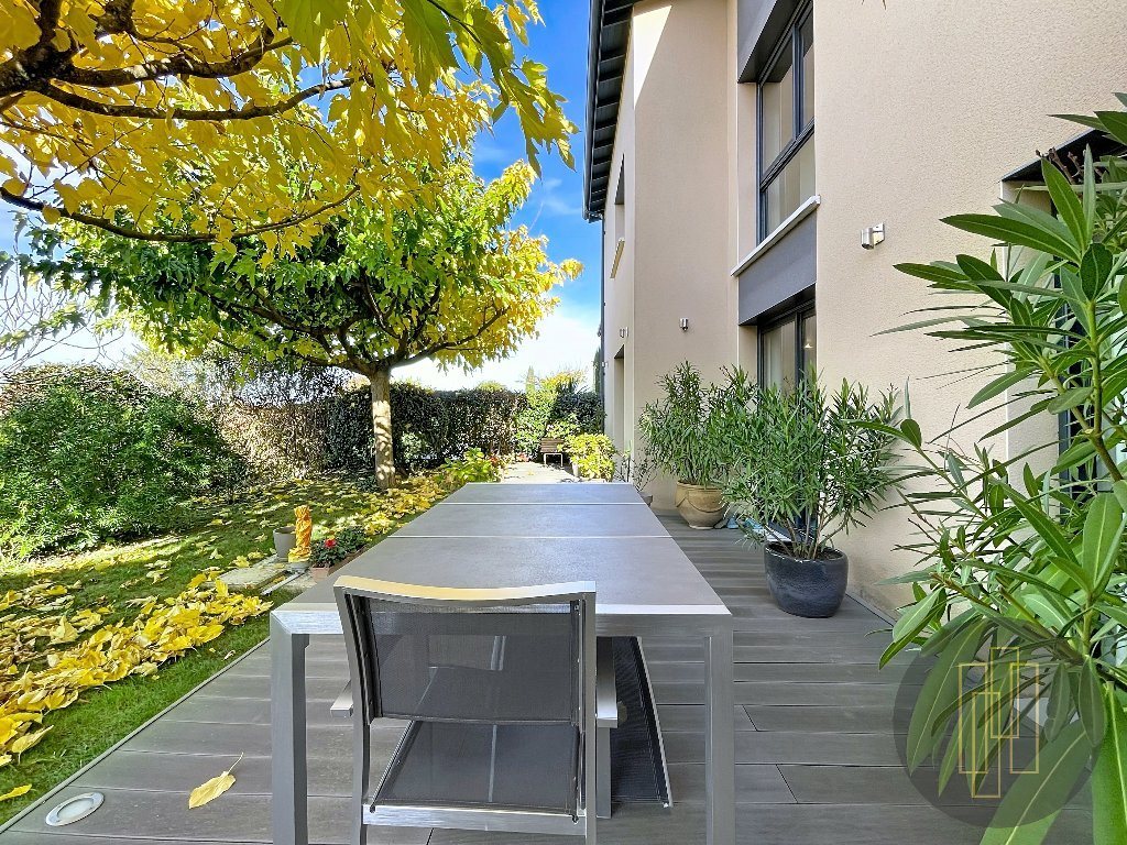Maison à vendre, 176m², Saint-Pierre-la-Palud