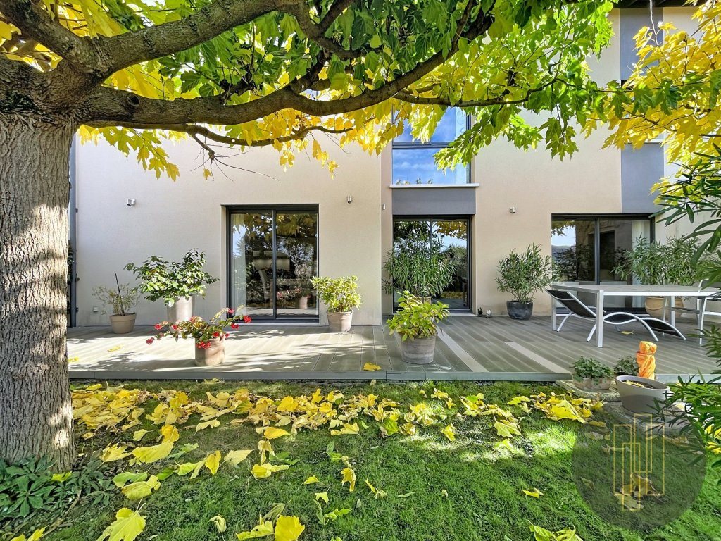Maison à vendre, 176m², Saint-Pierre-la-Palud